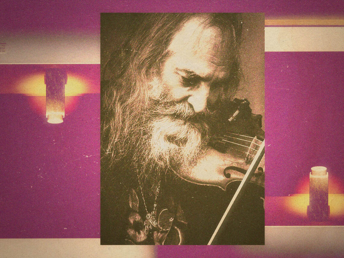 What Makes An Artefact? How Warren Ellis made chewed gum into an idol