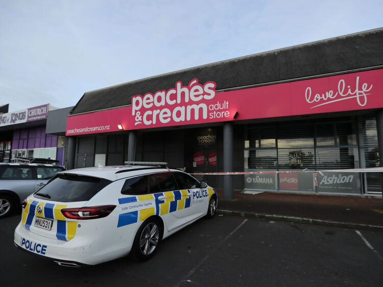 Sex toy shoplifter threatened man with leg of lamb before swiping money box from bus