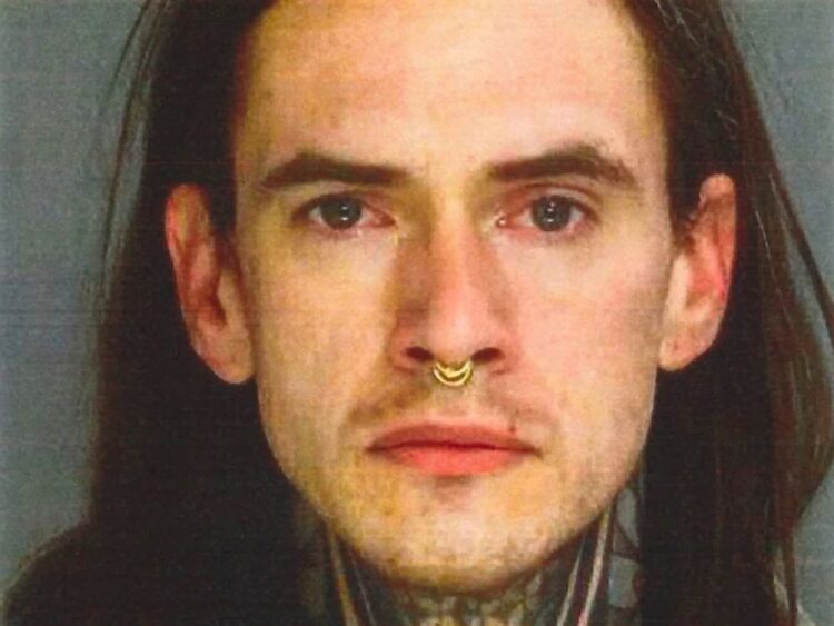 Man charged grave robbing - Dangerous Minds