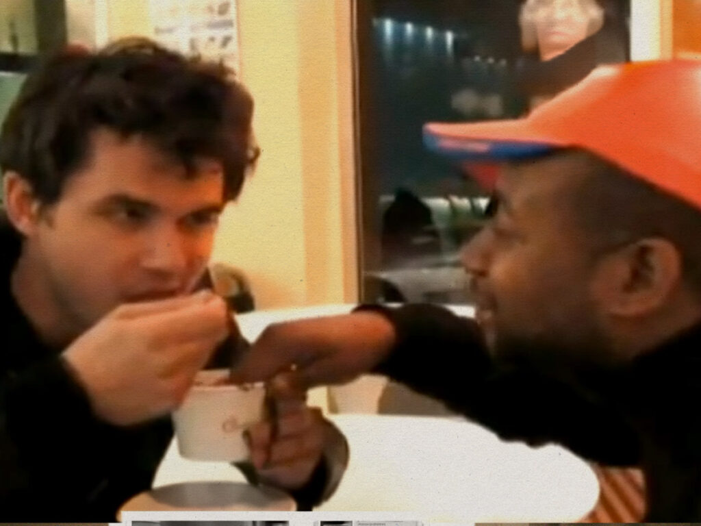 Vile Marketing- Why did John Mayer parody '2 Girls, 1 Cup'?! - Dangerous Minds 01