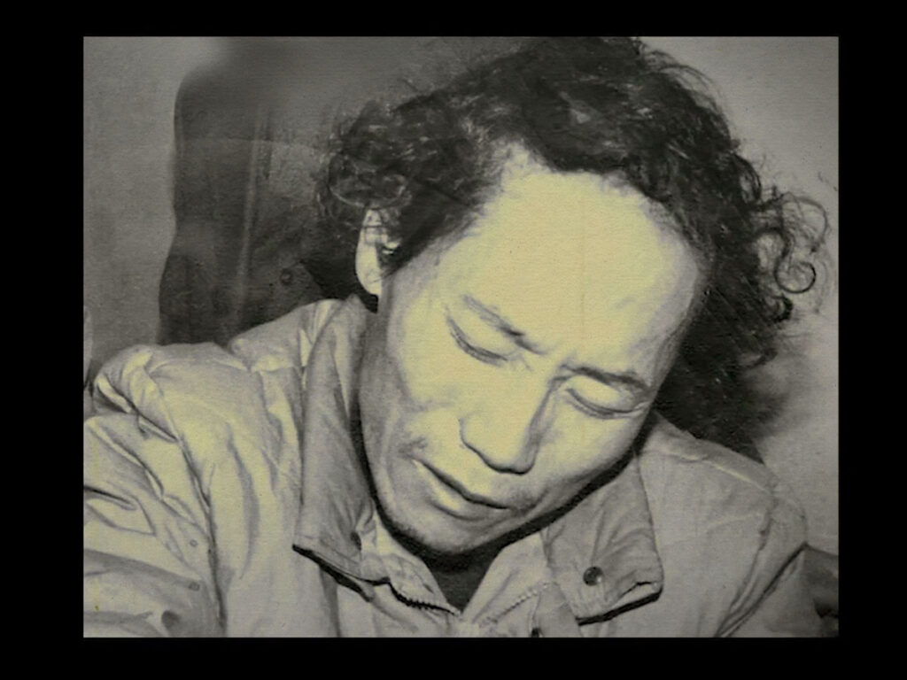 The horrific story of South Korea's death photographer -