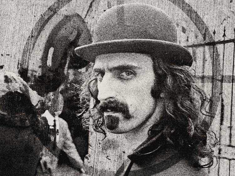 How a fan named Raven nearly shot Frank Zappa in 1968