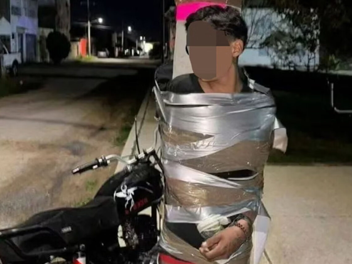 Mexican ‘batman’ vigilante wanted for chasing down suspected thieves and taping them to lampposts