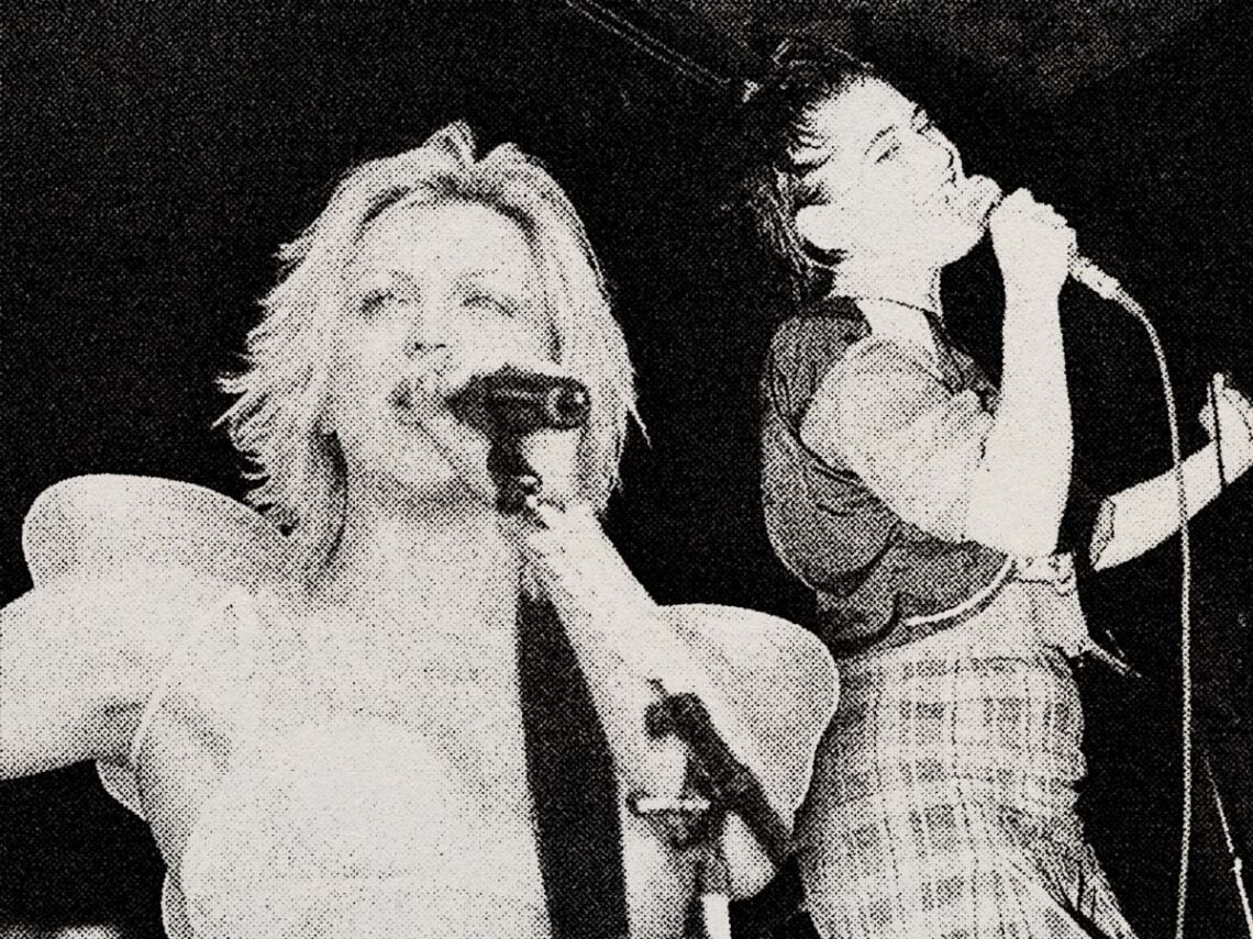 War On Women- the rivalry between Kathleen Hanna and Courtney Love