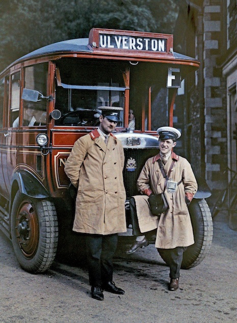 0017lonbus20s.jpg