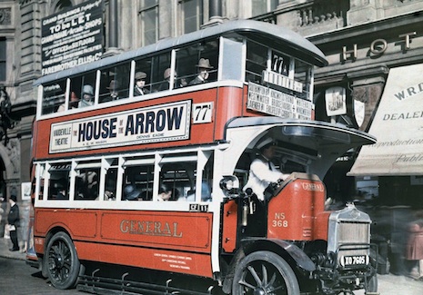 0033lonbus20s.jpg