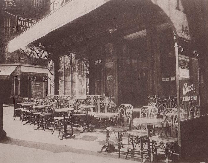 005atget_CaféAvenuedelaGrandeArmée.jpg