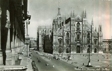 00milan98643.jpg