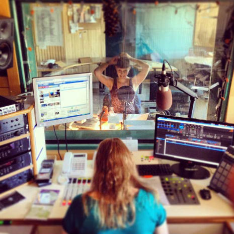 00radiostu00.jpg
