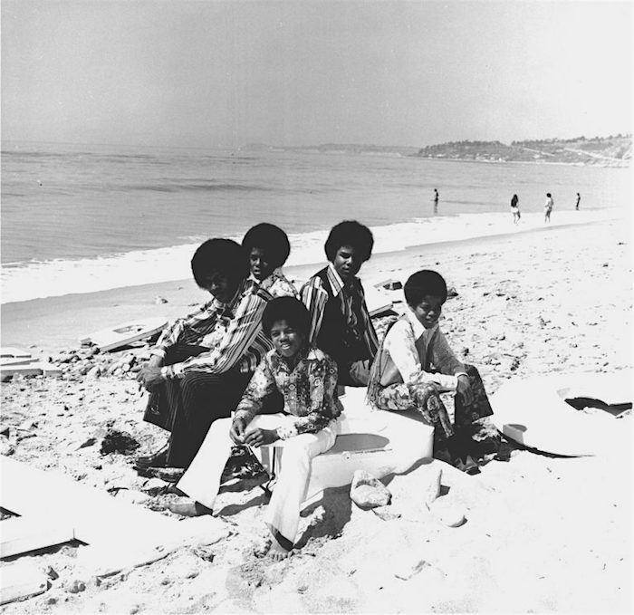 013onbeachyj5.jpg