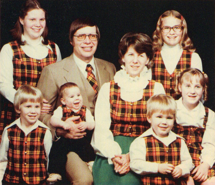 01fampix.jpg