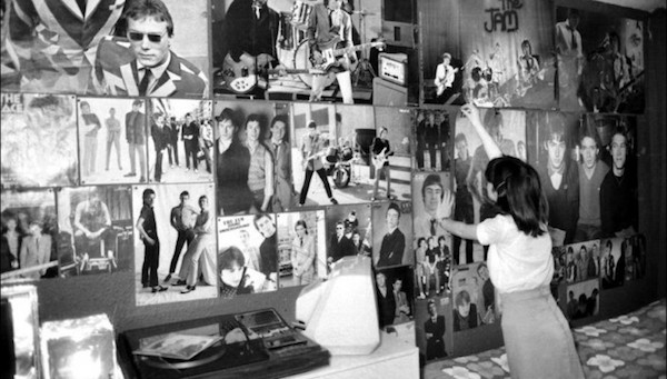 08bedroom70.jpg