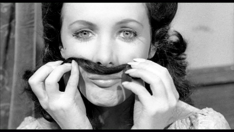 Mustache Kiss