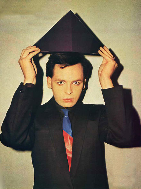 gary_numan_pyramid