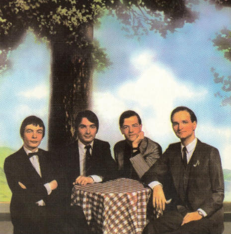 kraftwerk_under_a_tree
