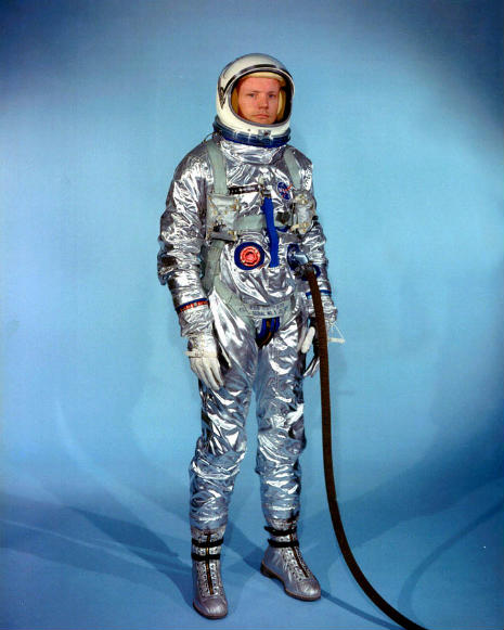 Neil_Armstrong_1930_2012