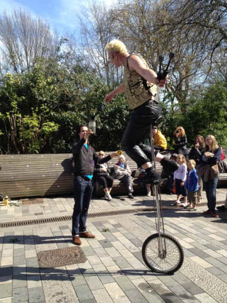 Nick_Cave_Fire_Juggler_Assistant