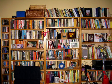 bookshelfie4444.jpg