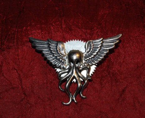 cthulhu brooch