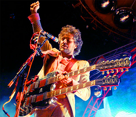 Wayne Coyne double neck