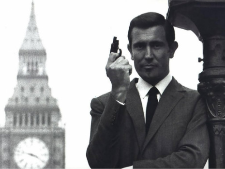george_lazenby_james_bond