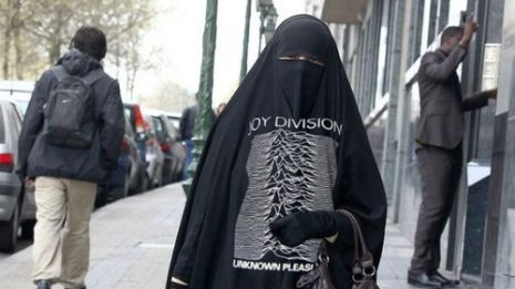 noisividyoyaqrub.jpg