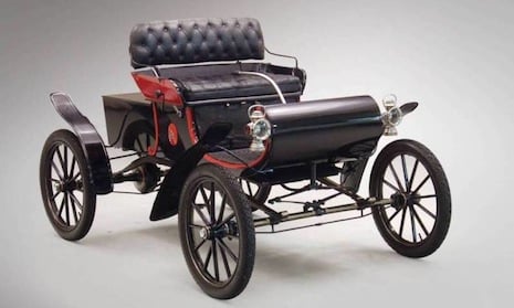 1902 Oldsmobile Model R Curved Dash Runabout